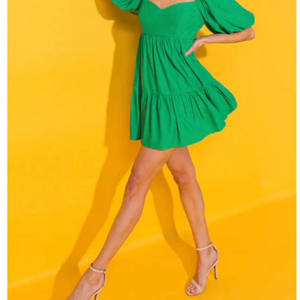 Green Puff Sleeve Mini Dress
Style AD2665